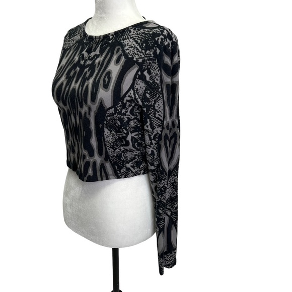 Kardashian Kollection Long Sleeve Cropped Top Animal Print Size L - Picture 6 of 13